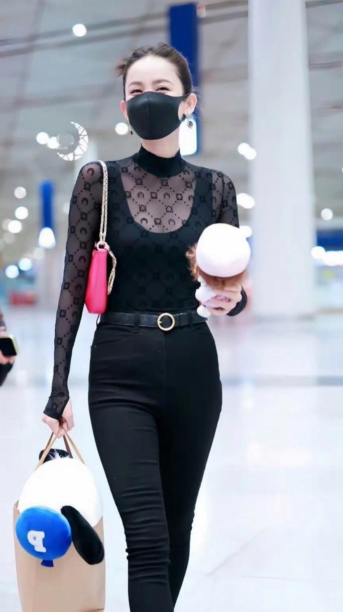 透视内地明星女演员名单_内地女明星透视_明星穿透视