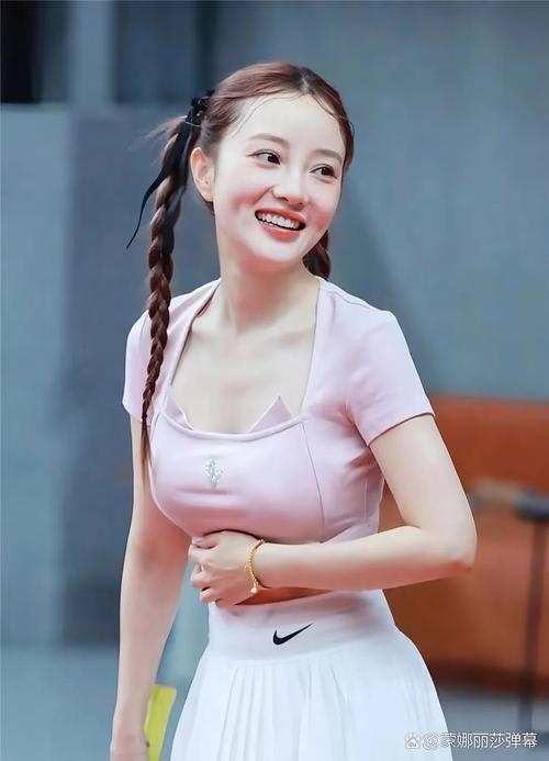 李小璐如何进入娱乐圈？揭秘明星出道方式