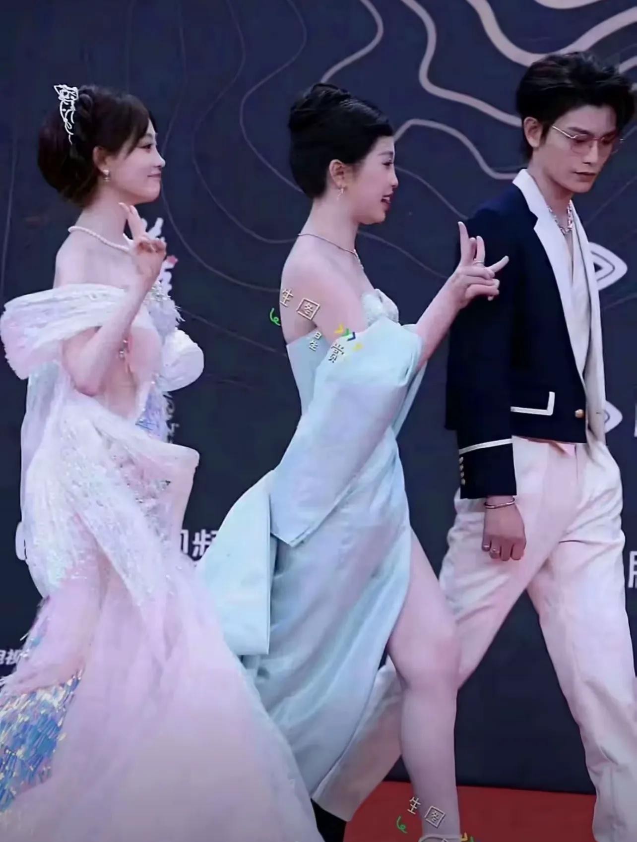 娱乐圈明星黑料 虞书欣事件 许凯出轨_哪个明星爆不出来黑料,