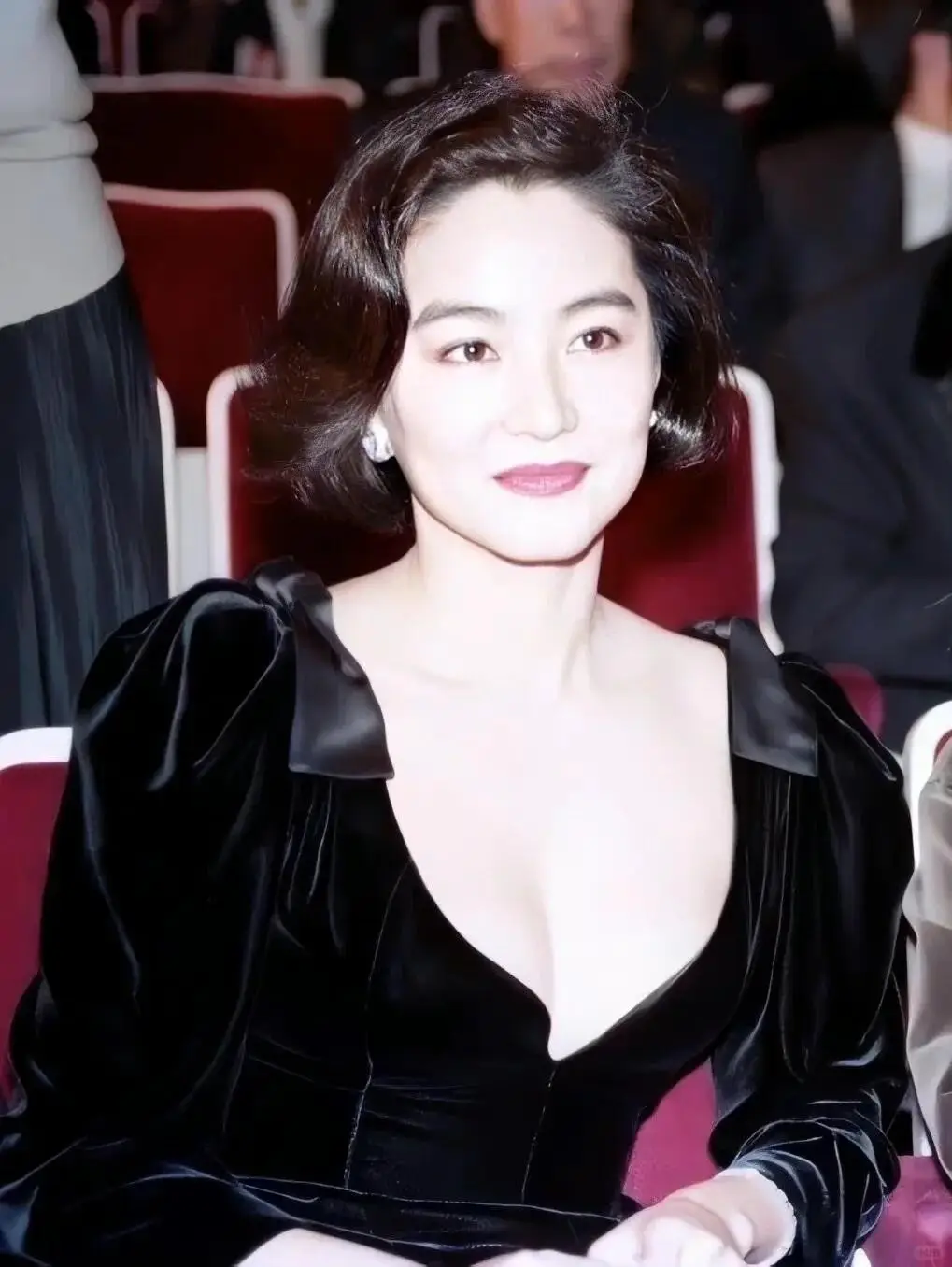 与林青霞齐名的女明星_内娱第一美人 林青霞 王祖贤 李嘉欣 关之琳 张曼玉 周慧敏 陈红 刘亦菲