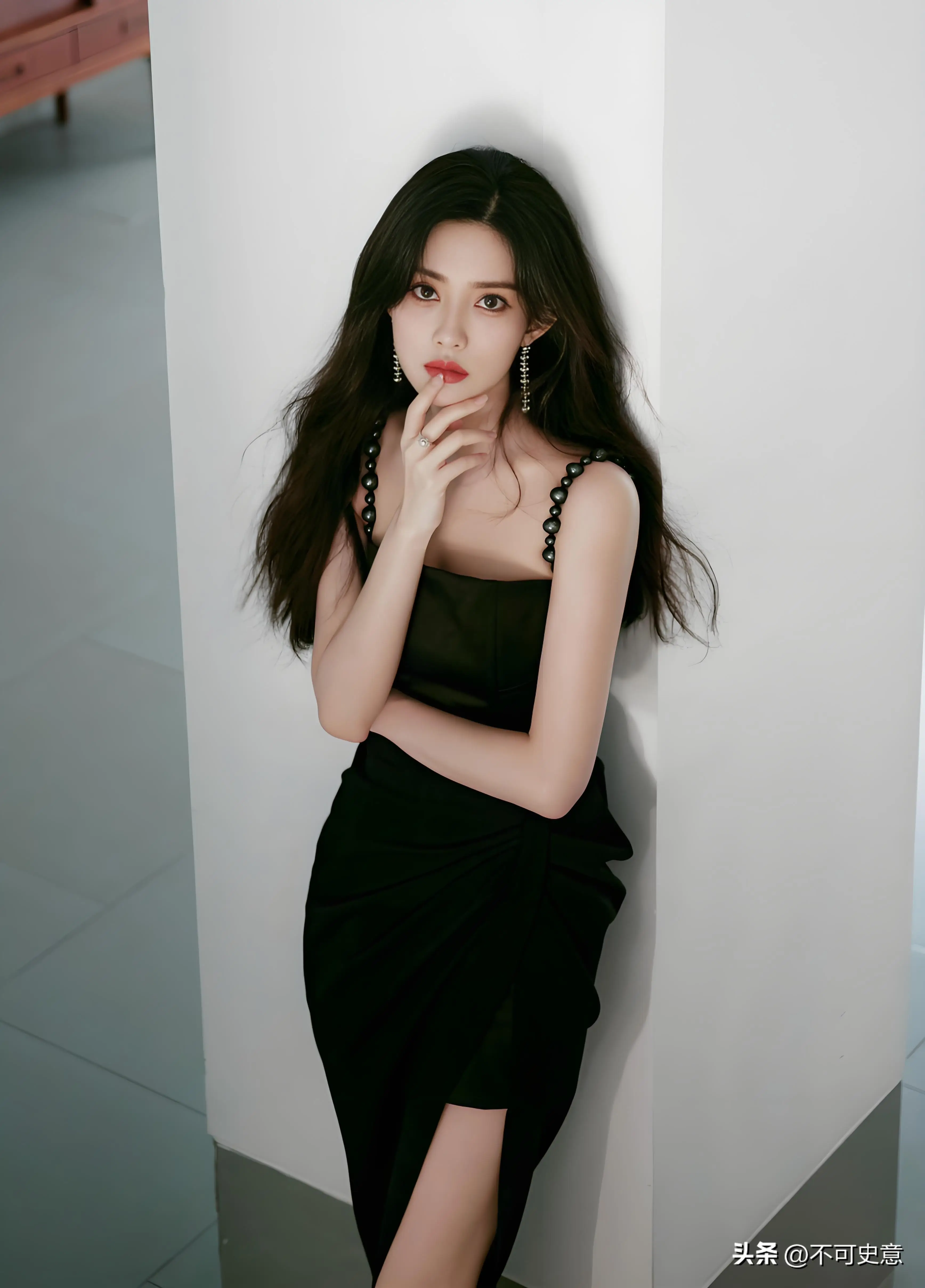 娱乐圈全网黑明星_孟子义全网黑洗白经历_哪些曾经黑料很多的明星被洗白,